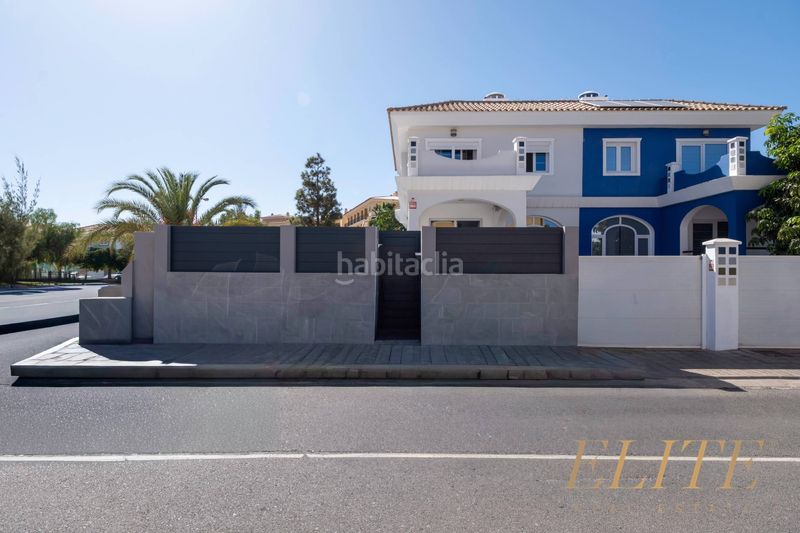 Foto 77305935-6e07-4f19-b4de-bb57a05ec4bc. Towny house in calle tirso de molina 7 in Sonnenland San Bartolomé de Tirajana