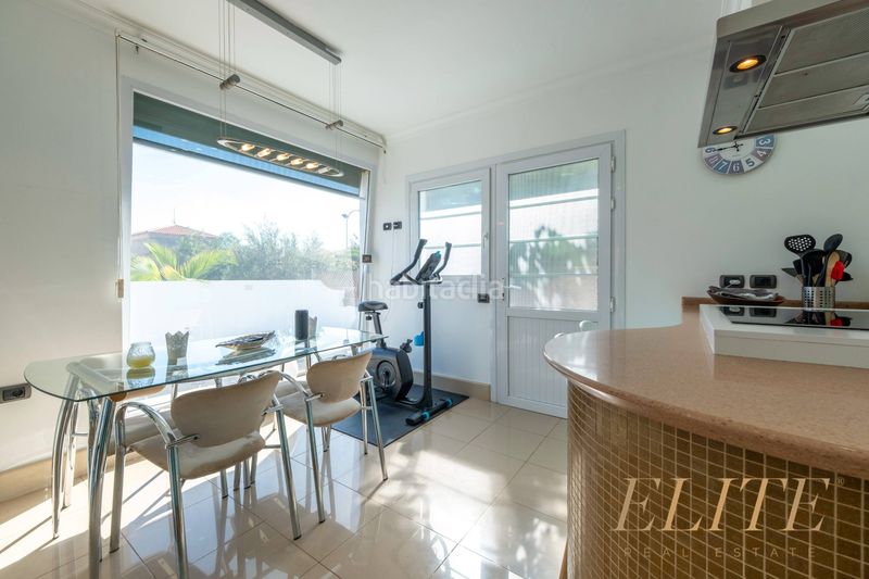 Foto ec46e29c-f40e-4a1c-b149-07fa073177ea. Towny house in calle tirso de molina 7 in Sonnenland San Bartolomé de Tirajana