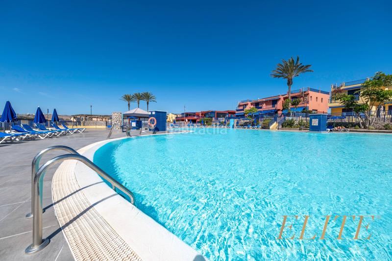 Foto b069cdbe-69cd-471e-9cf1-6a231719fa02. Casa adosada en calle mar caspio 2 en Maspalomas - Meloneras San Bartolomé de Tirajana