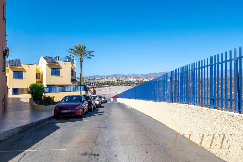 Foto d974011c-ba77-4c2c-9ebd-5f453bbcb831. Casa adossada a calle mar caspio 2 a Maspalomas - Meloneras San Bartolomé de Tirajana