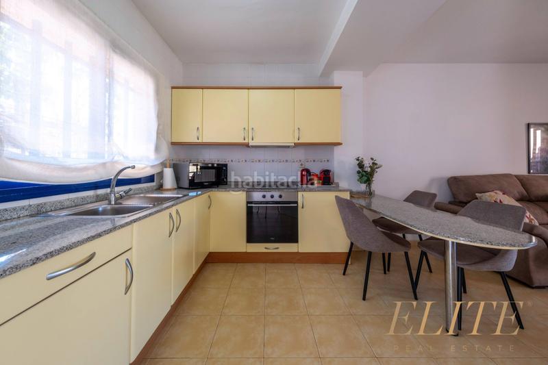 Foto 5396b06f-3deb-4b44-bb86-299340eed1b9. Maison jumelée dans calle mar caspio 2 dans Maspalomas - Meloneras San Bartolomé de Tirajana