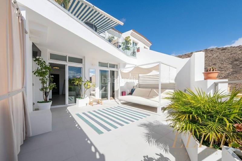 Foto 117a2e8f-0259-44bf-b1f8-f23e3bc0907b. Casa aparellada a guacimara 144 a Arguineguín Mogán