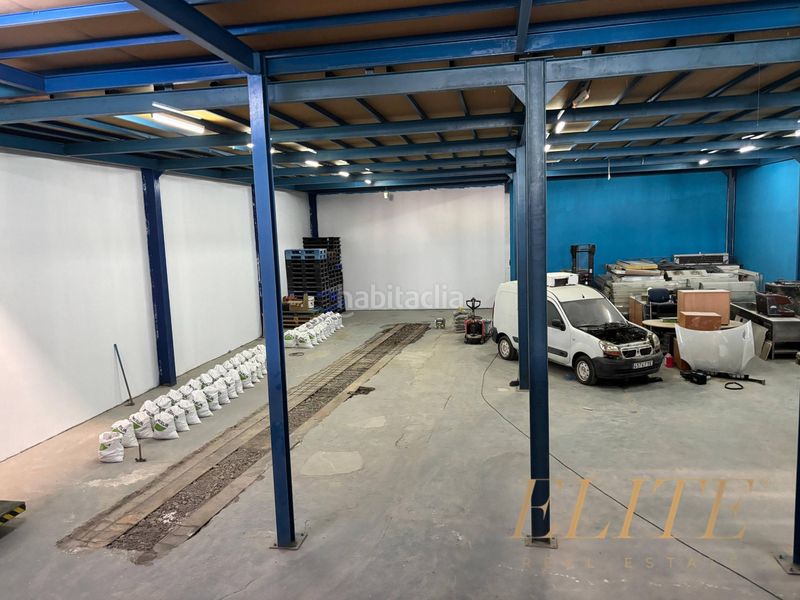 Foto cbc5c04b-357b-41c1-8249-4caf7b902113. Rent industrial building in calle brezo 8 in Cruce de Arinaga Agüimes