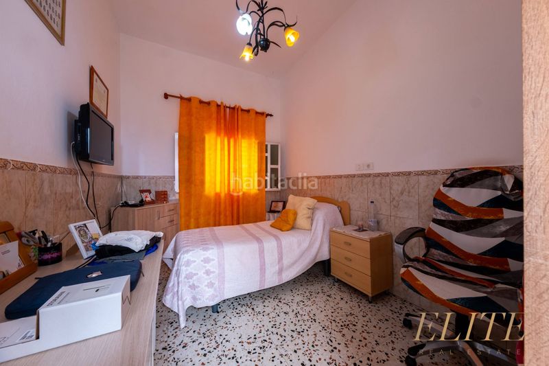 Foto 9a25dad3-9a2f-4978-85df-51ea2ae6ef53. Ground floor in calle maestro jose he 14 in Arucas casco Arucas