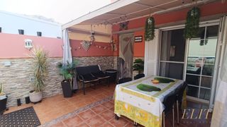 Affitto Casa  Calle madrid 26. Alquiler de temporada en puerto rico  dúplex con terraza privada
