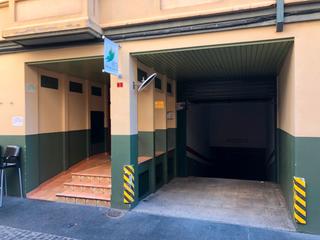 Autoparkplatz in Calle ramón y cajal 1