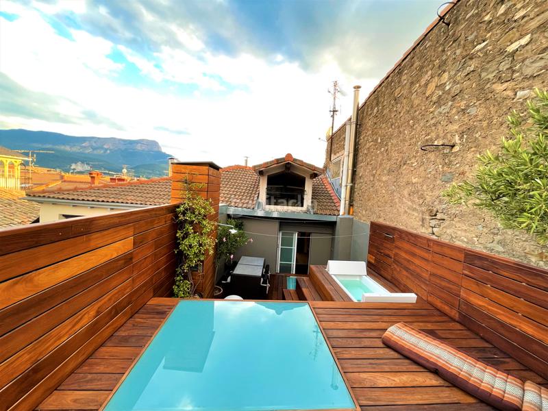 Foto b2297fb7-d6c3-4f8b-9d41-1ace3a78e418. Àtic amb calefacció piscina a Casco Antiguo - Ciudadela Jaca