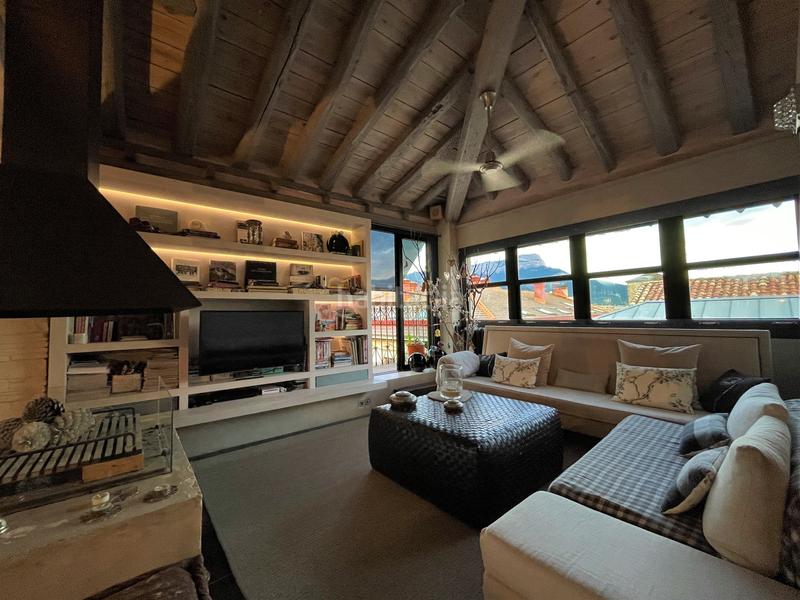 Foto e4cb8d3c-d04f-42dd-8ea6-10296d480fac. Àtic amb calefacció piscina a Casco Antiguo - Ciudadela Jaca