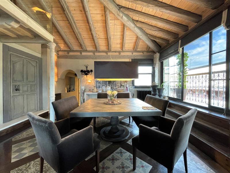 Foto edcf0b04-deac-4c79-9404-e7acfa3aa710. Àtic amb calefacció piscina a Casco Antiguo - Ciudadela Jaca