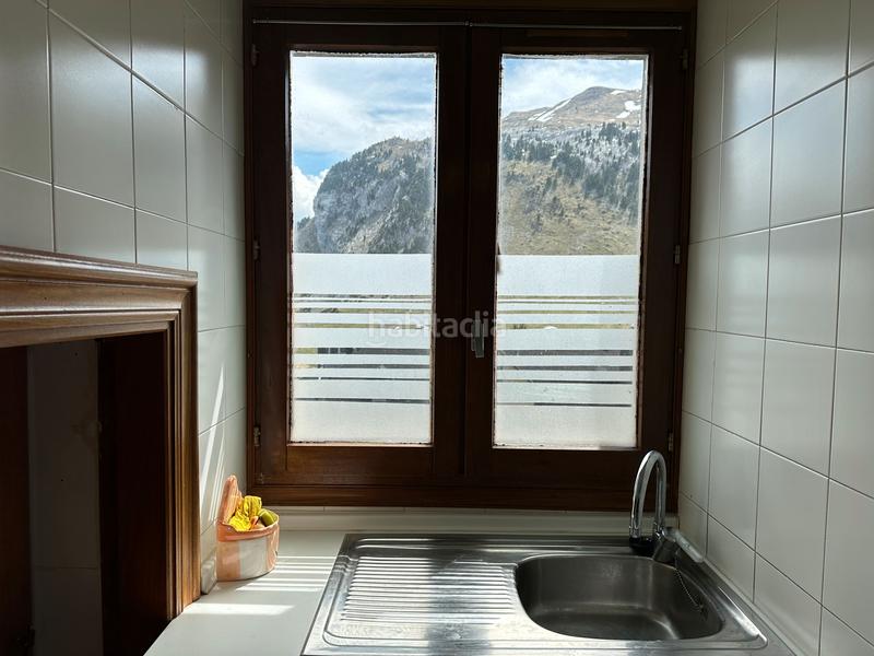 Foto 1cc7926b-3722-4f59-8d97-ed1567b16b4d. Dúplex a calle única 4b a Aisa