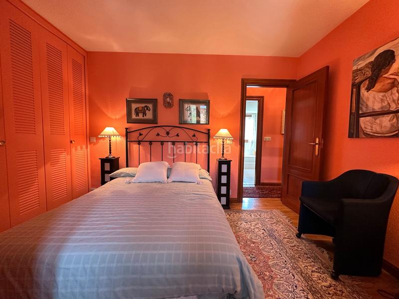 Foto 4c44d8db-0518-4c88-95fb-a7cf1aceca95. Dúplex a calle única 4b a Aisa