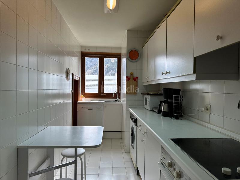 Foto 4f4db481-168c-4522-99f6-7a07788ffb8e. Dúplex a calle única 4b a Aisa