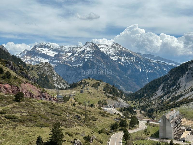 Foto 73be6b60-e86d-41b6-9294-2c06fe000950. Dúplex a calle única 4b a Aisa