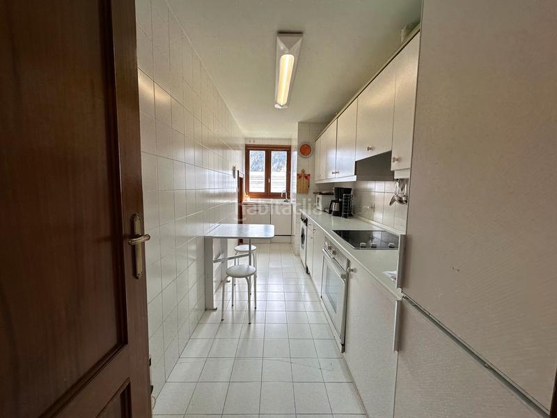 Foto 9a382122-db7b-4ecb-bdec-a73cc3394515. Dúplex a calle única 4b a Aisa