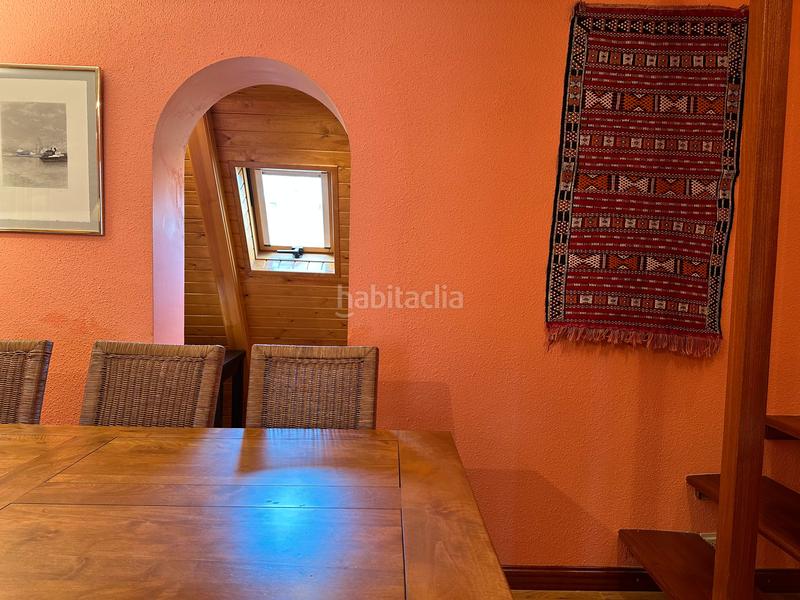 Foto b00b2a43-3d4d-47c3-b531-8e12828ef97c. Dúplex a calle única 4b a Aisa