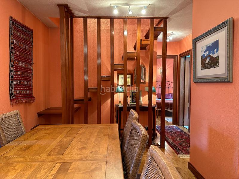 Foto b8388fc9-d67d-4e1d-9d4d-4f20051d14f4. Dúplex a calle única 4b a Aisa