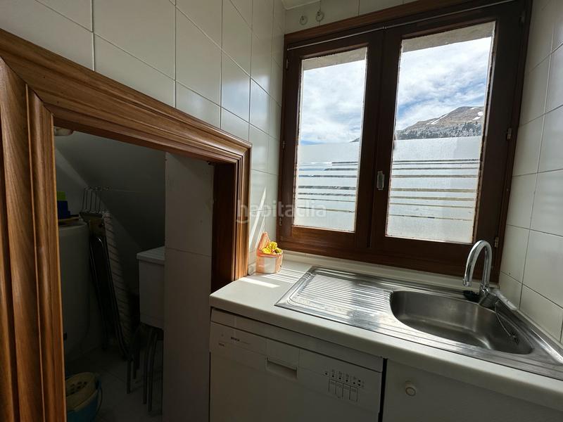 Foto cefeecc5-6f23-47b3-98a0-8fce66fea03d. Dúplex a calle única 4b a Aisa