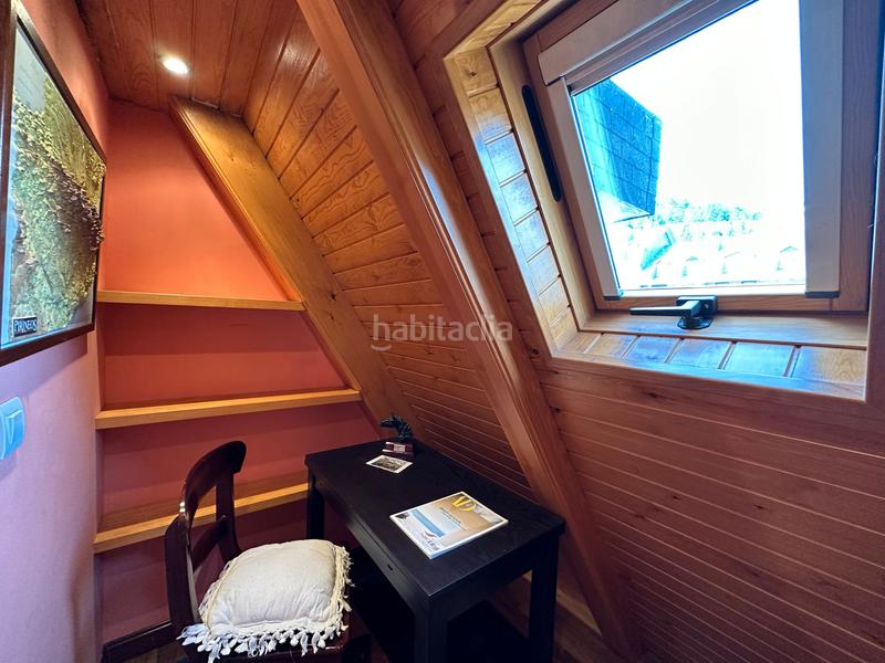 Foto cf7f0772-f191-46b6-95fa-5d4f6c43fc55. Dúplex a calle única 4b a Aisa