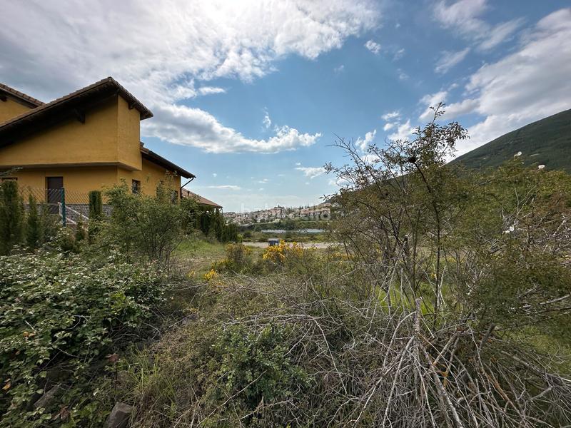Foto ef45bb16-6a7c-4a5f-aa78-846b78bb86e0. Terreno residencial en Jaca