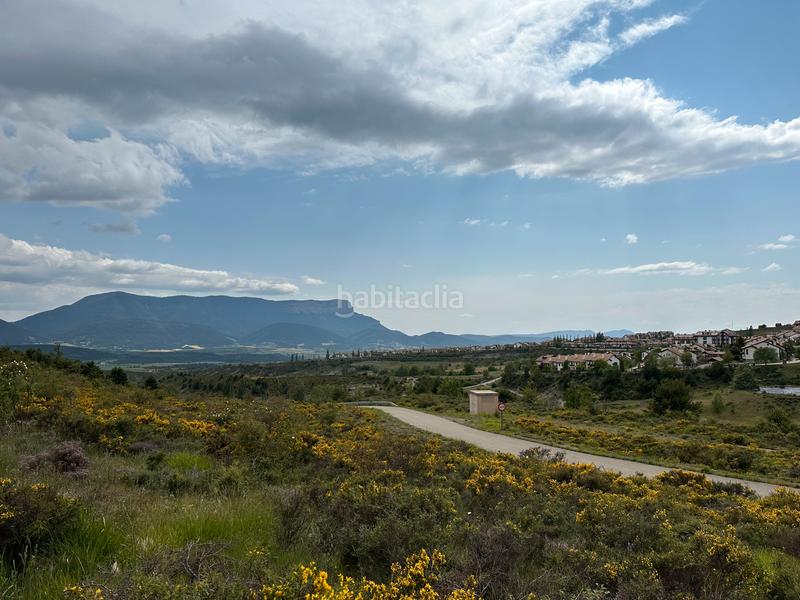 Foto f0d1b976-6676-4f58-9572-cfcb1a753b6d. Terreno residencial en Jaca