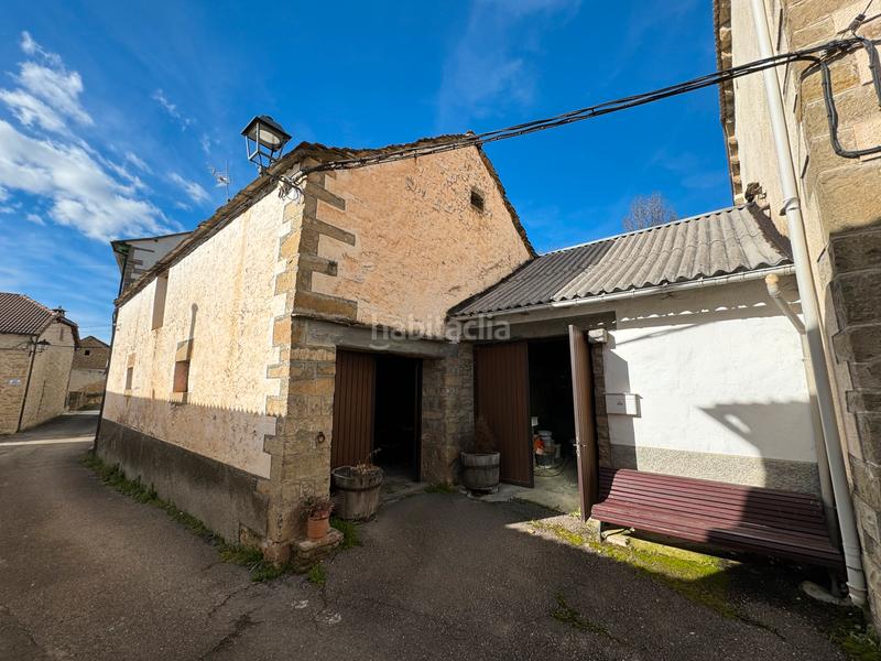 Foto 28990bff-5e0a-4575-98d6-4979ccf99fee. Country house with fireplace parking in Poblaciones Sur Jaca