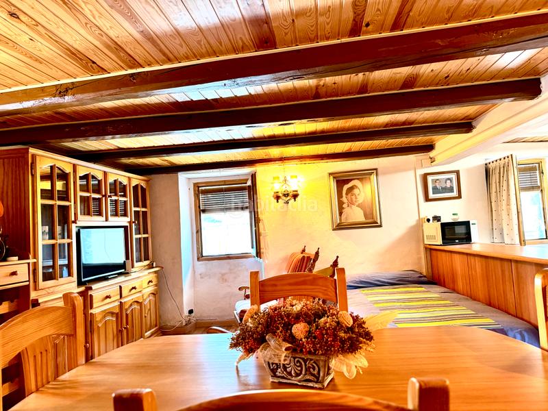 Foto 118727c1-ed22-4e62-9b69-11c4b33bc2f2. Appartement avec cheminée chauffage dans Bailo