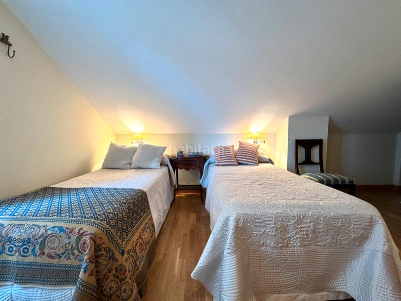 Foto a56281a4-fb46-4fa1-a46e-9a63e186d9a7. Zweistöckige wohnung mit kamin in Ansó