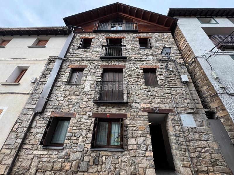 Foto a624364c-8b4c-4772-9b6e-57ac713d0e6d. Apartament a calle faci abad don gabriel 14 a Villanúa