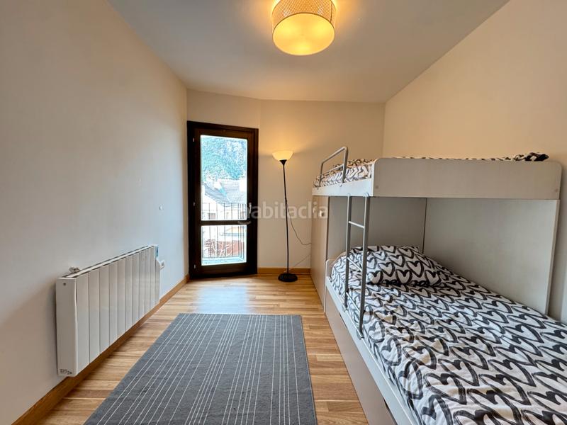 Foto b3435103-16a8-4a4a-9d3b-e02bff9df611. Apartament a calle faci abad don gabriel 14 a Villanúa