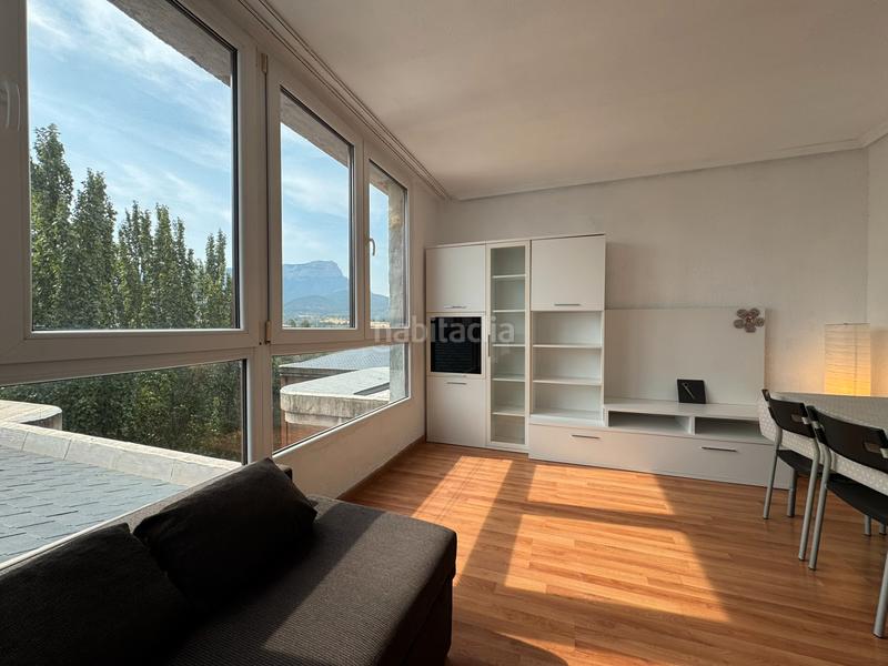 Foto cb790681-cf16-442f-ab94-3af59149cfda. Appartement in avenida regimiento de galicia 21 in Jaca