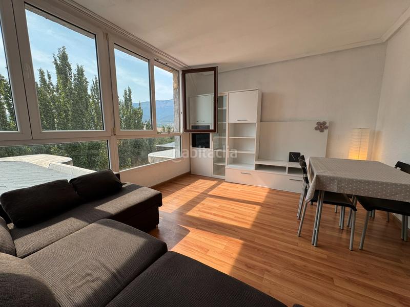 Foto 518b8cfd-fda6-49e4-8983-1f2671934369. Piccolo appartamento in avenida regimiento de galicia 21 in Jaca