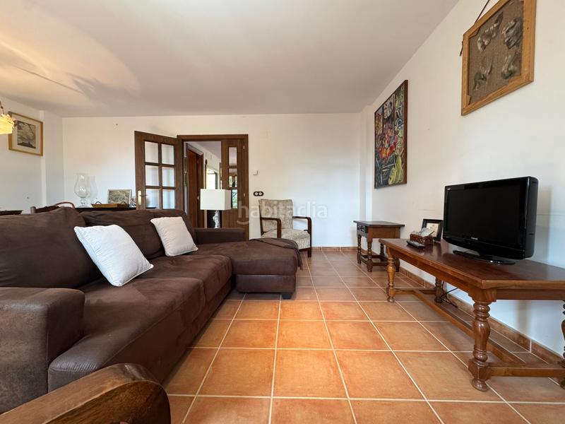 Foto 4335dd0a-d2de-43b6-b004-66abef067e14. Casa adosada en Poblaciones Norte Jaca