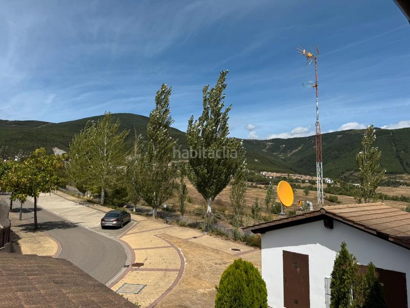 Foto 12b2946e-683a-464e-9a2f-e7f87a9db486. Semi detached house with fireplace heating parking pool in Jaca