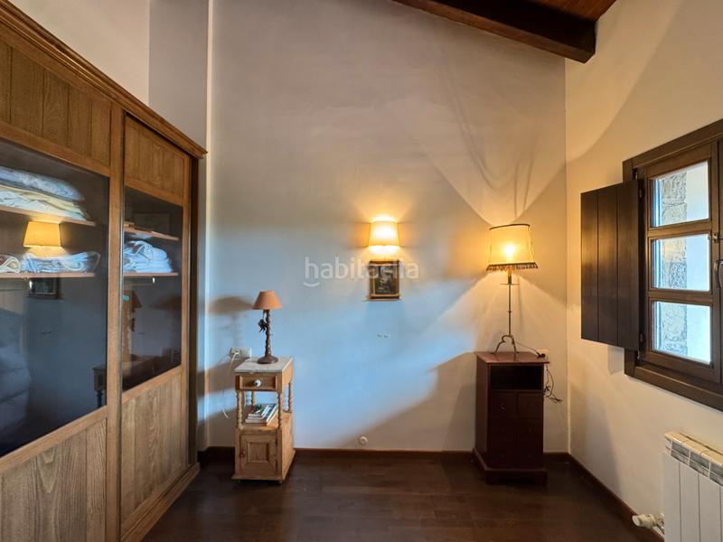 Foto 2d0d2aa0-9bfa-44de-a632-3a24f20739f1. Semi detached house with fireplace heating parking pool in Jaca