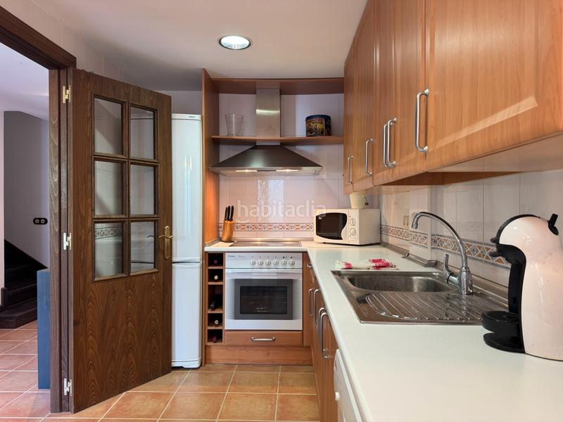 Foto 84deb457-24fb-46b1-8291-88098f08a467. Semi detached house with fireplace heating parking pool in Jaca