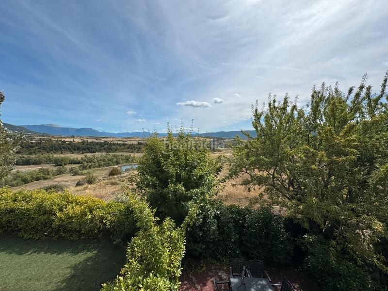 Foto fc239c48-58e4-4d1f-96f5-06b7493a8d79. Semi detached house with fireplace heating parking pool in Jaca