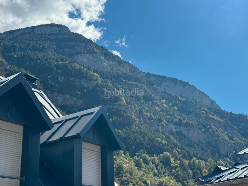 Foto 82d8e5cf-d547-4f89-b2f6-dfcf478131a0. Pis a calle albareda 24 a Canfranc