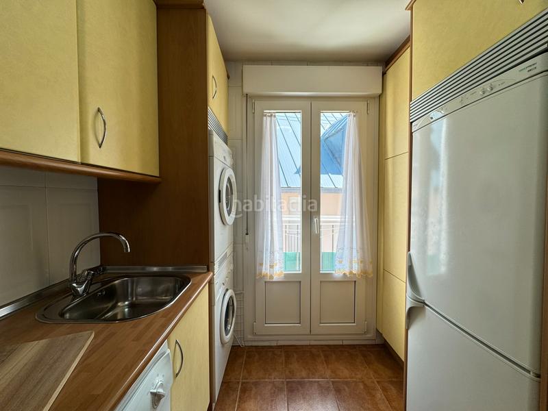 Foto de875a5e-6079-497c-baa4-667f5a1b0cea. Pis a calle albareda 24 a Canfranc