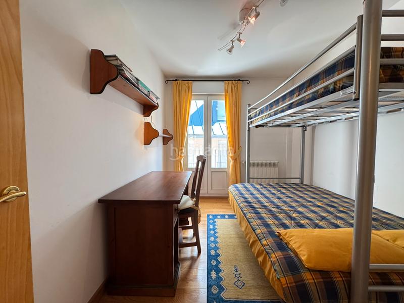 Foto f94a0818-c0aa-4d47-8361-0845550e3ec4. Pis a calle albareda 24 a Canfranc