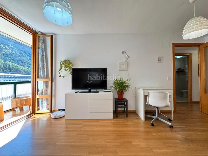 Foto e4b1e4fe-d4b8-4130-99af-77367bb0025e. Appartement dans avenida de fernando el católico 3a dans Canfranc