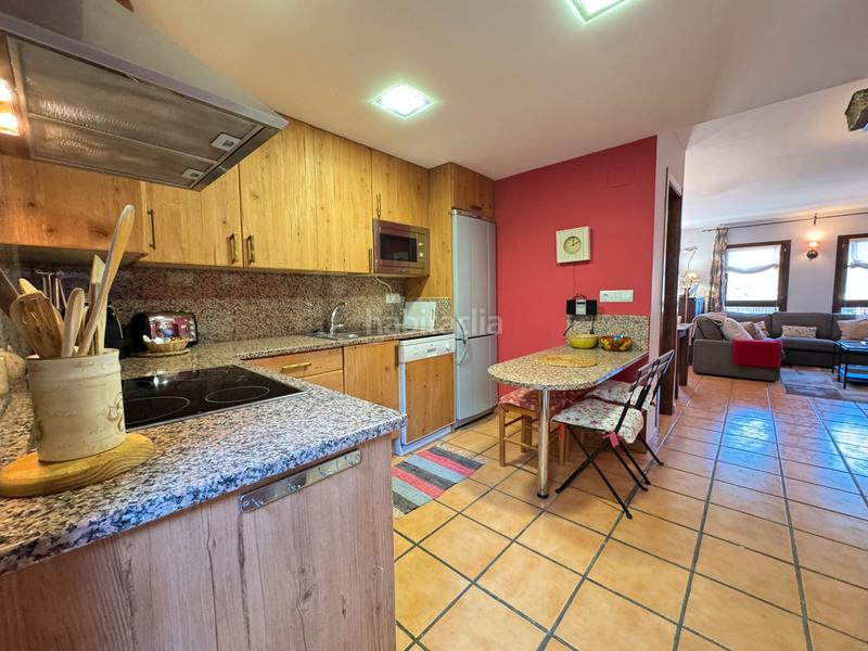 Foto c26111cf-e94e-42ce-9fed-08a14ac1395e. Casa adosada en camino eras 1 en Castiello de Jaca