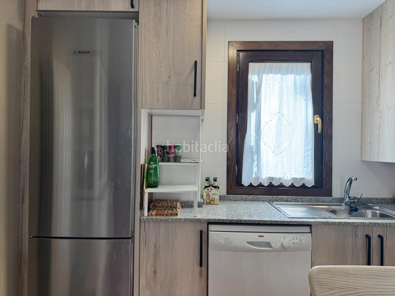 Foto dcfc899d-6efc-4fdc-868c-8c0877515437. Casa pareada en Hoz de Jaca