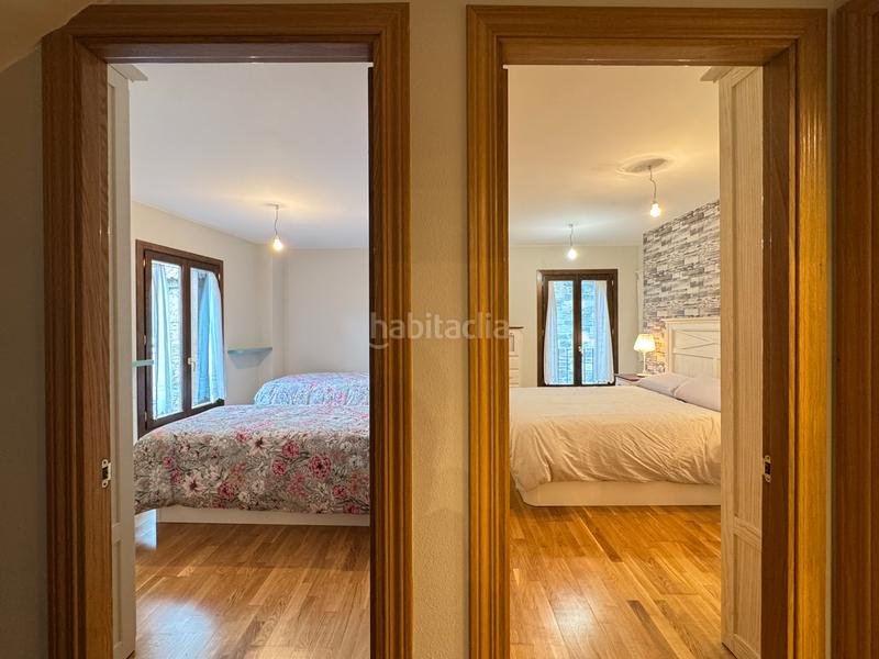 Foto 0a2af5f5-cd05-4742-878e-4b0513d6a996. Maison jumelée avec cheminée chauffage parking dans Hoz de Jaca