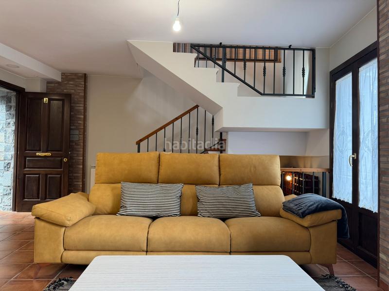 Foto 16c67793-cf5b-4c2d-973b-970dd127c413. Maison jumelée avec cheminée chauffage parking dans Hoz de Jaca