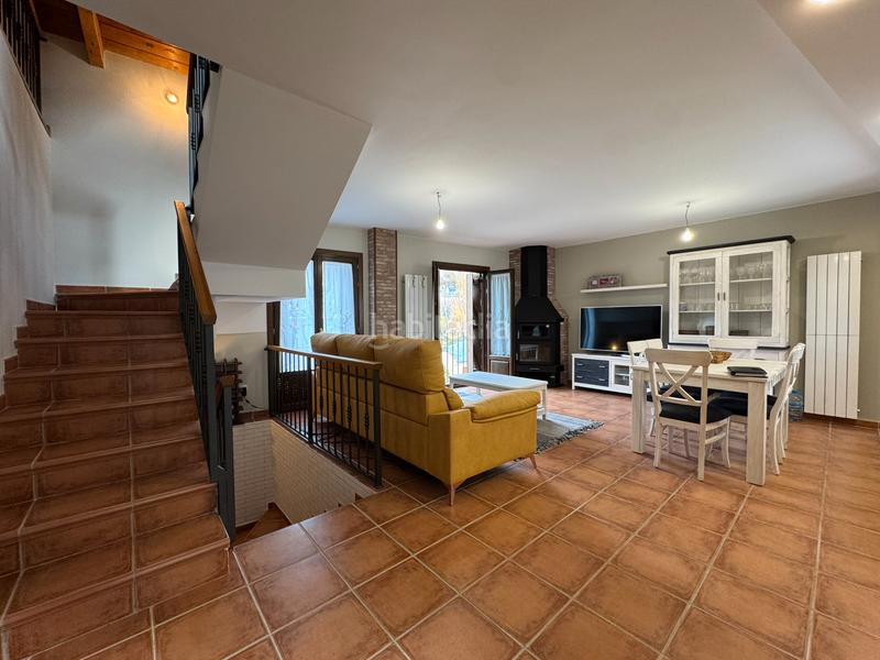 Foto a26d33dc-31e6-407f-9755-7b229ec88868. Maison jumelée avec cheminée chauffage parking dans Hoz de Jaca