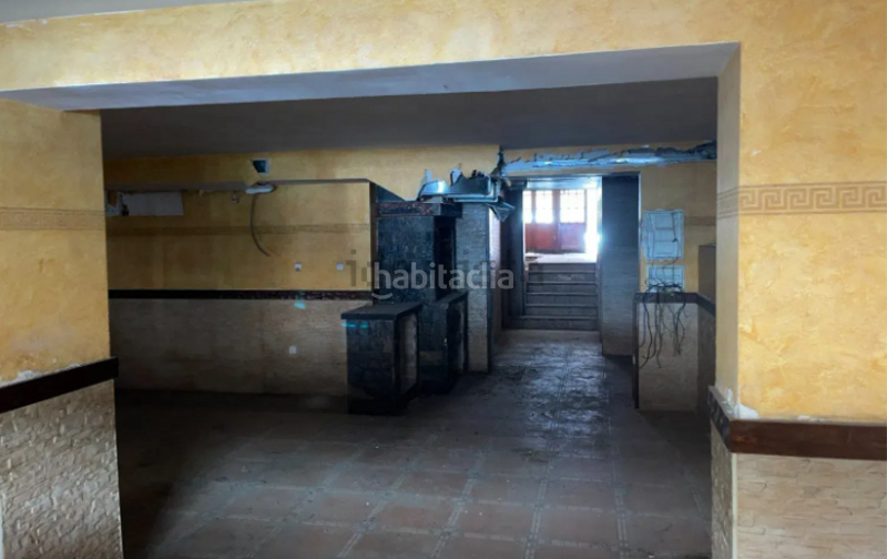 Foto 9ea5b254-ac5c-4d2c-a643-f20a071831b7. Local comercial a viriato 5 a La Bozada - Parque Delicias Zaragoza