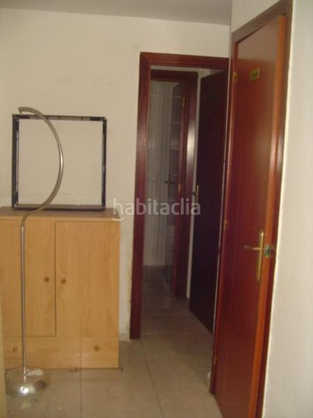 Foto a4d1882e-c22f-4d21-9e0c-330e2ce8ec1f. Local comercial a monasterio de siresa 8 a Las Fuentes Zaragoza