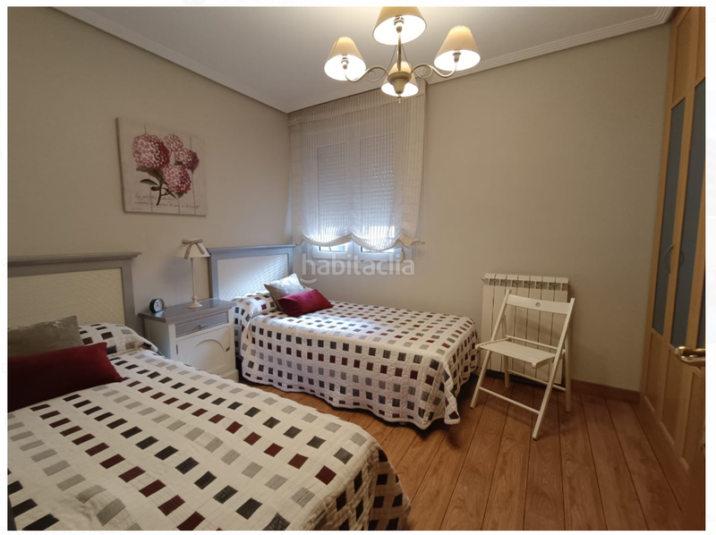 Foto 6dc15601-d6a0-4105-9320-4249420da1c0. Pis a angel sanz briz 9 a La Granja Zaragoza