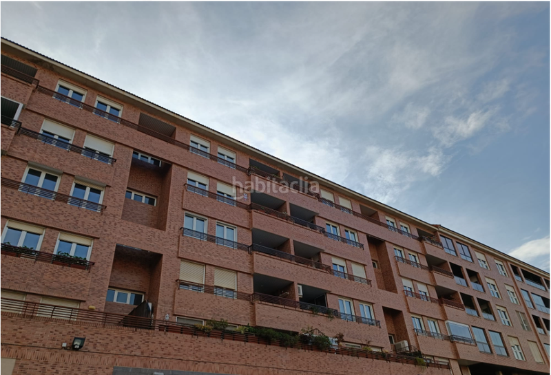 Foto b0d46072-ab62-4bf8-abcb-1d038be1551f. Pis a angel sanz briz 9 a La Granja Zaragoza