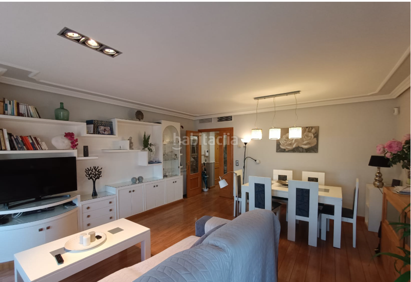 Foto b69af4ea-535f-44a0-9b8b-c10dfcdc155d. Pis a angel sanz briz 9 a La Granja Zaragoza